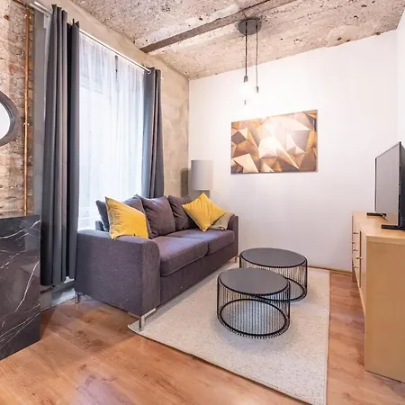 Dzīvoklis Quiet Hideaway In Centrs Riga