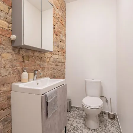 Quiet Hideaway In Centrs Apartamento *